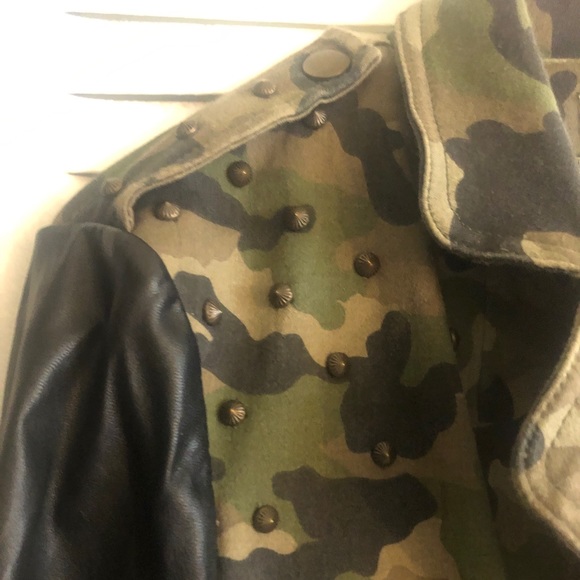 SOLD-5 for $30 jacket - Picture 3 of 4